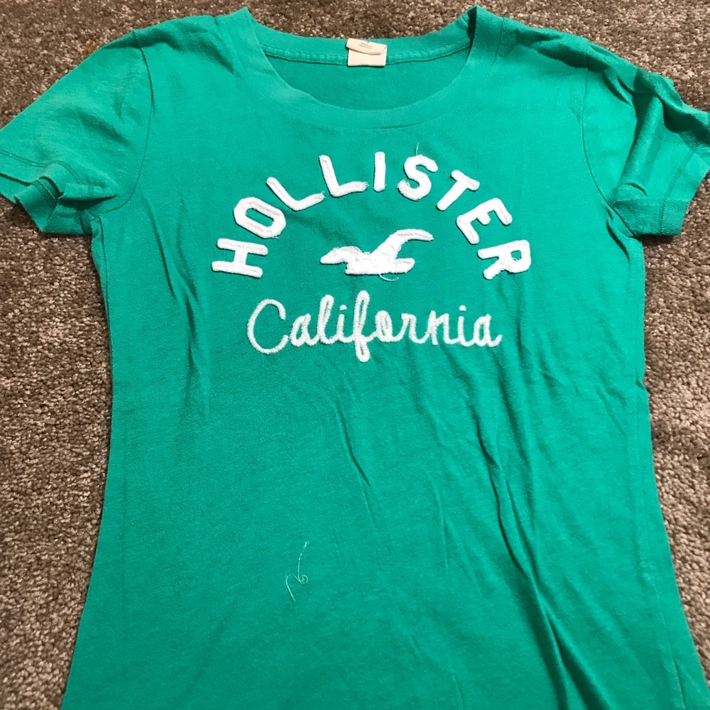 Hollister Tee